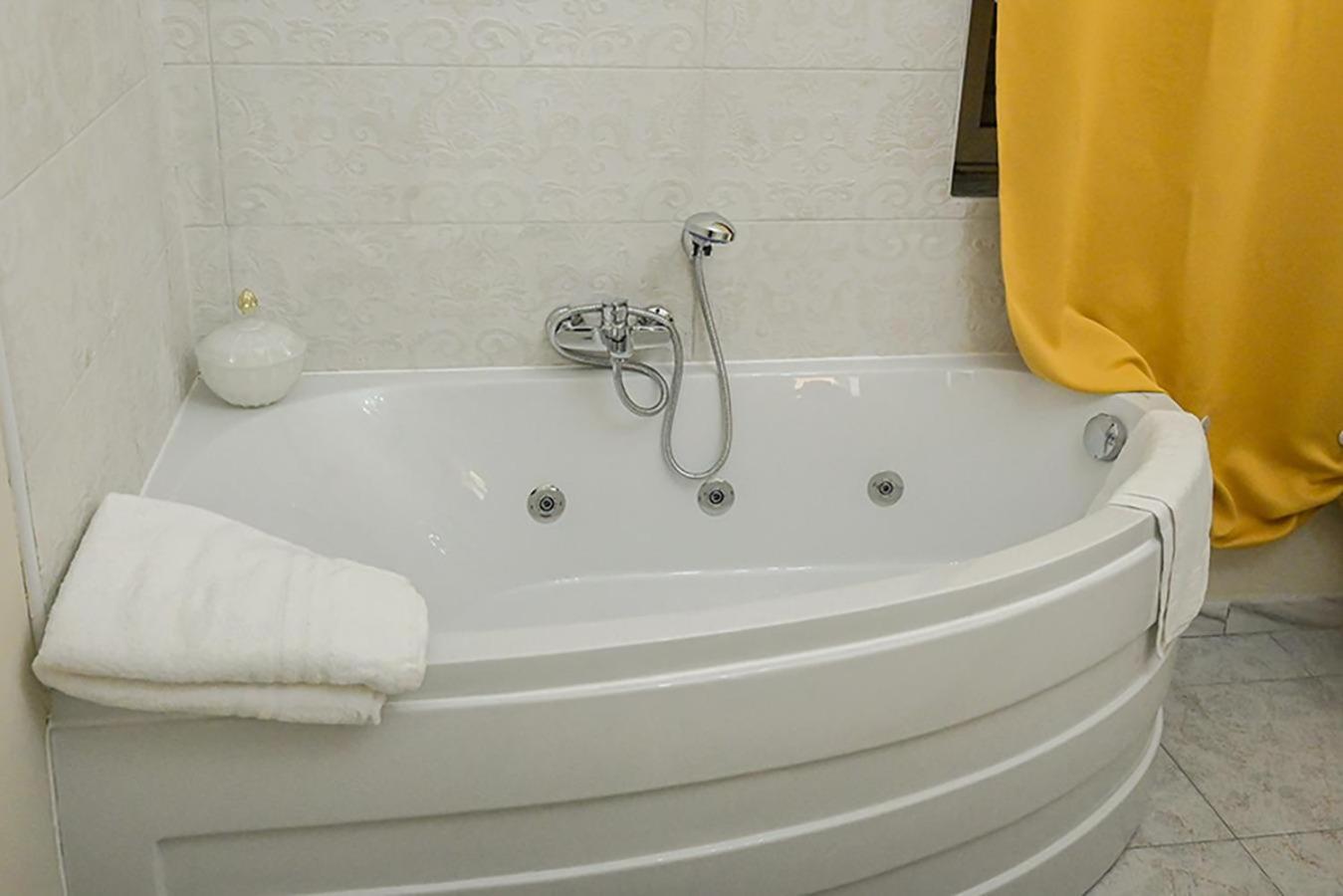 Suisse Hotel Caserta Ngoại thất bức ảnh