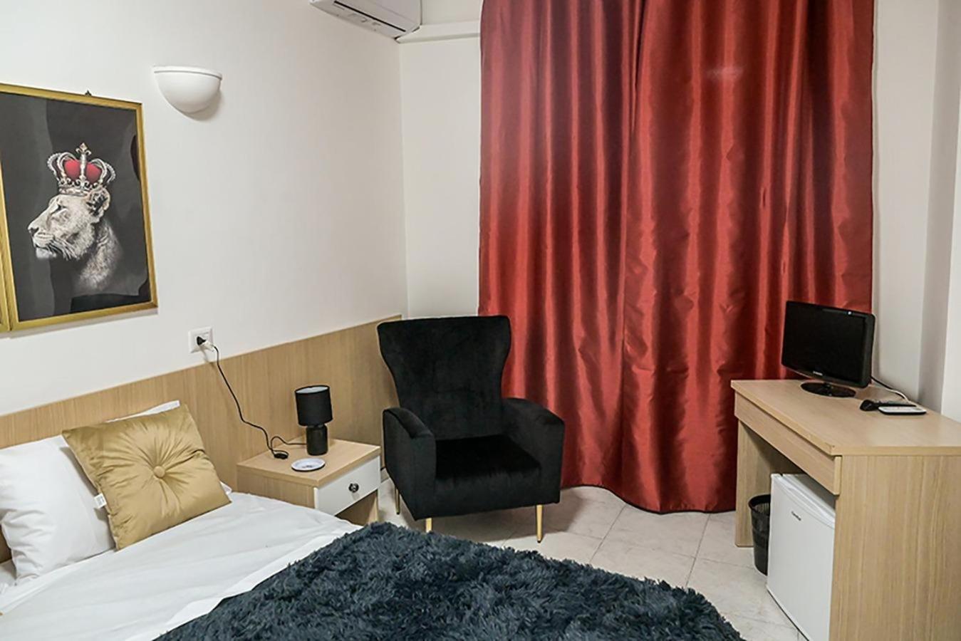 Suisse Hotel Caserta Ngoại thất bức ảnh